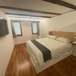 Ca' Di Gin Apartment *